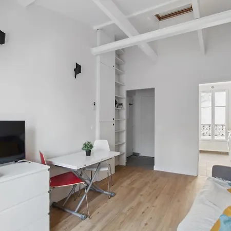 Lejlighed Lovely Studio For 2 People In By Weekome *